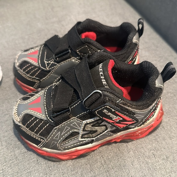 Infant boy shoe/slipper lot!! 👟 - Picture 9 of 10